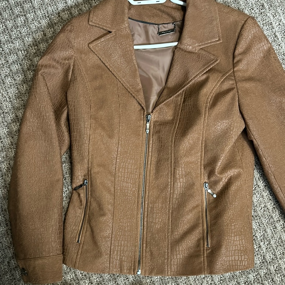 Tanjay jacket, size small. Excellent like new condition